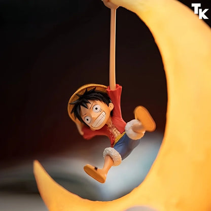 Outkai Luffy Lua + Pulseira Grátis