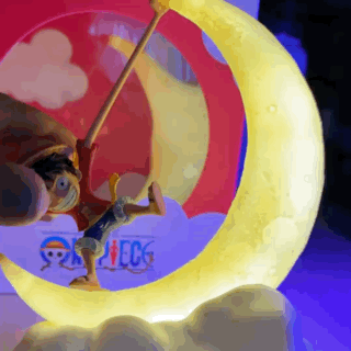 Outkai Luffy Lua + Pulseira Grátis